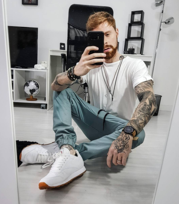 Tenis branco masculino como best sale usar